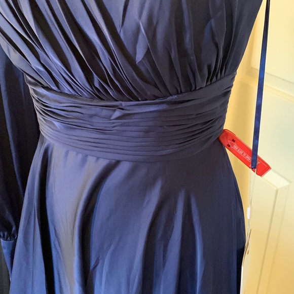 MAC DUGGAL
One Shoulder Bishop Sleeve Flowy Gown - Picture 8 of 15